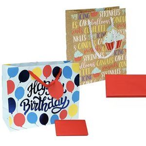 ❤️2/$14❤️Pair birthday gift bags with tissue paper